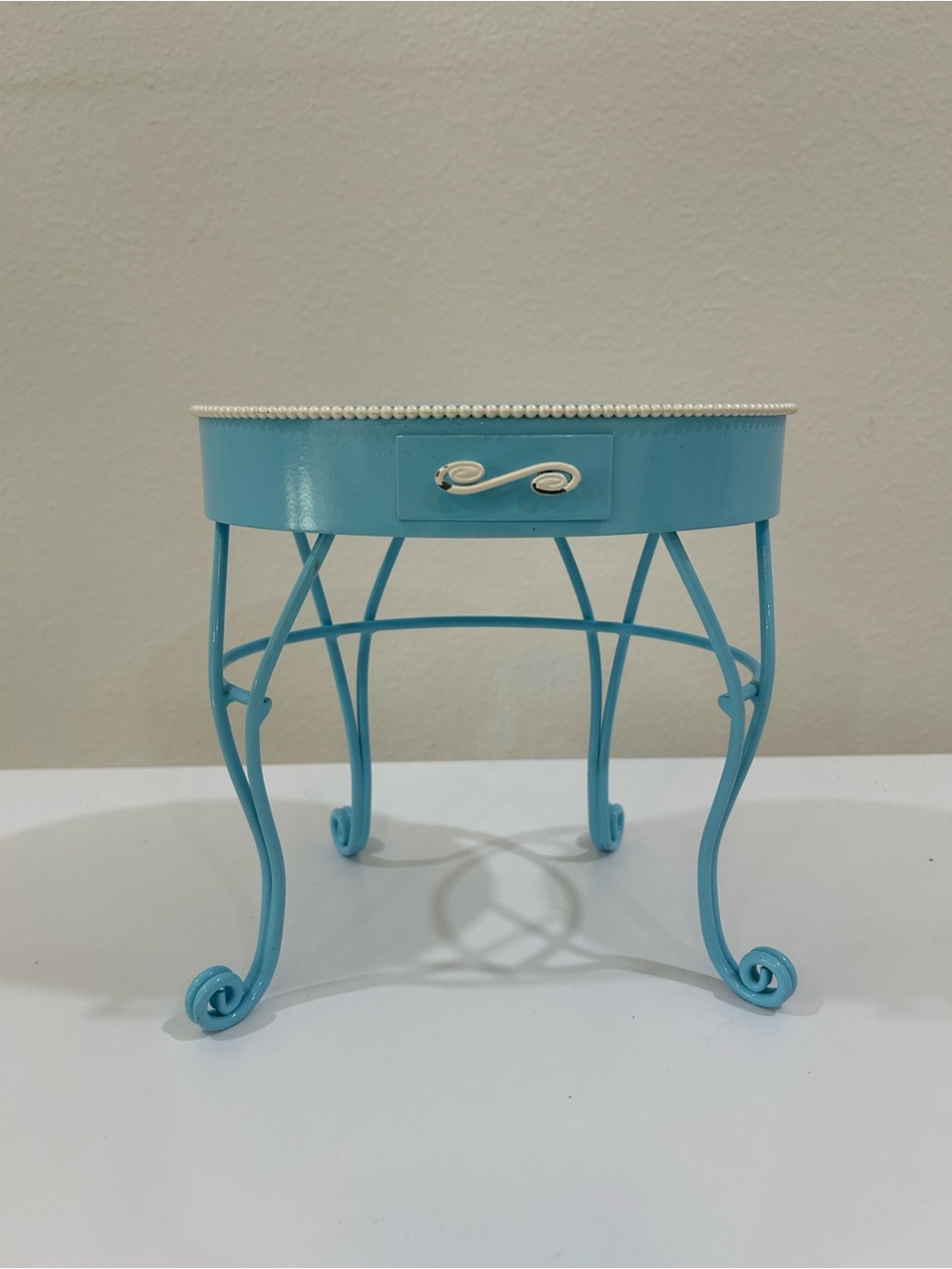 American Girl Blue and Pearl Scroll Leg Metal Vanity with Single Drawer